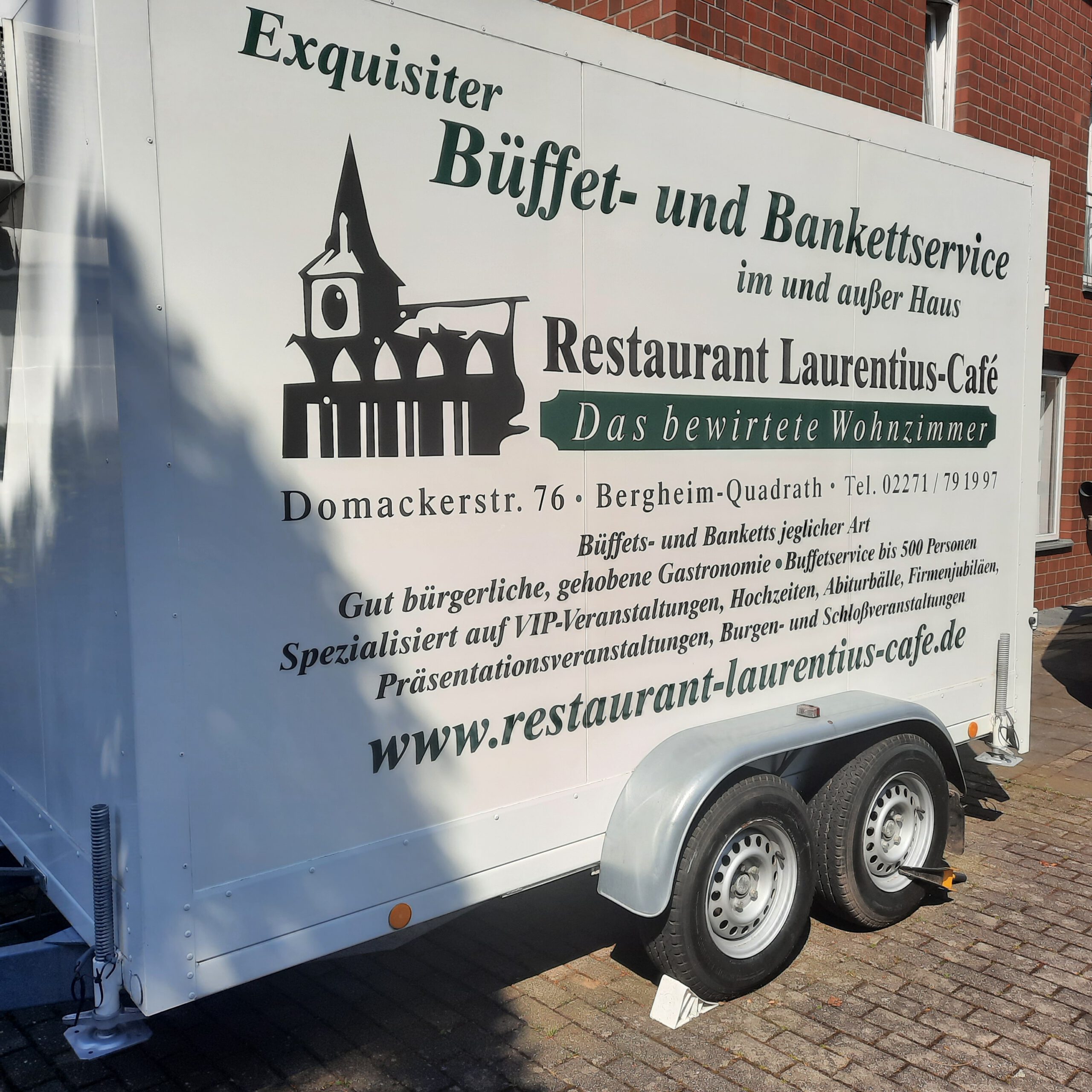 Feierlichkeiten außer Haus / Catering
